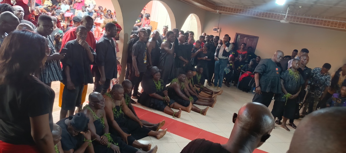 Sub-chiefs undergoing customary enstoolment rites