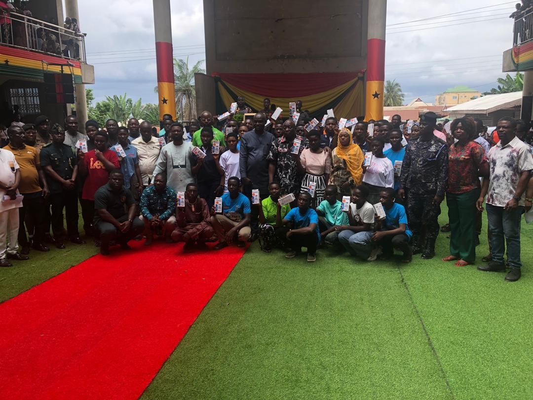 Birim North DCE supports 680 BECE candidates with school items